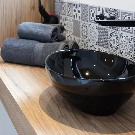 L'andalouse - Privatif - Jacuzzi Hammam Sauna *